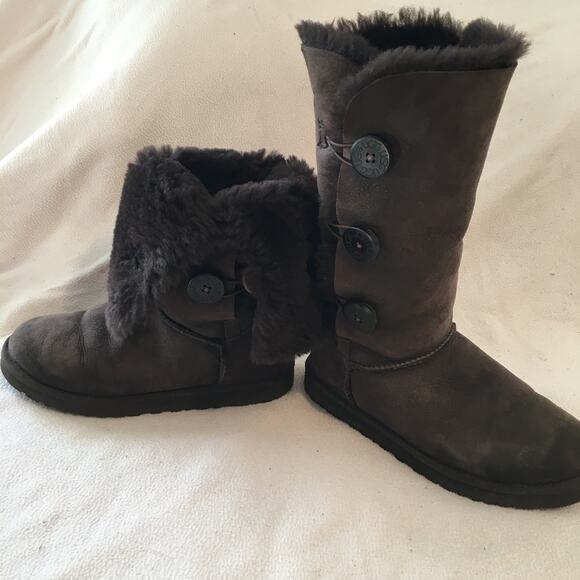 UGG Bailey Button Classic Tall Boots 1873 Button Black Triplet Size 7 Uggs - Picture 15 of 15